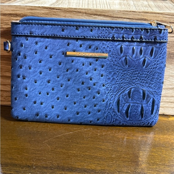 Dasien Handbags - Chic Blue Textured Women's Clutch